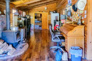 3450 Hogan Rd, Oakland, OR 97462 - Photo 8