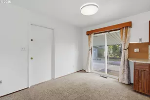 16706 SE Ankeny St, Portland, OR 97233 - Photo 12