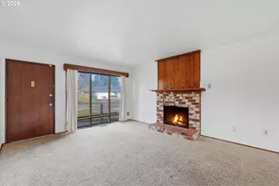 16706 SE Ankeny St, Portland, OR 97233 - Photo 6