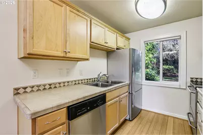 2680 SW 87th Ave #5, Portland, OR 97225 - Photo 8