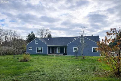 1010 Horn Ln, Eugene, OR 97404 - Photo 2