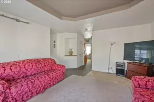 17580 SW Hancock Way, Beaverton, OR 97006 - Photo 16
