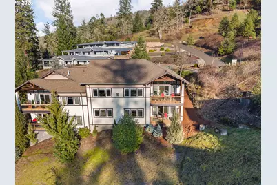 1556 NE Kennedy Loop Dr, Roseburg, OR 97470 - Photo 42