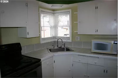 13107 SE 21st Ave, Milwaukie, OR 97222 - Photo 12