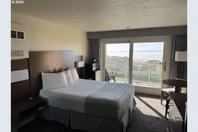 88416 1st Ave #222/224, Florence, OR 97439 - Photo 16