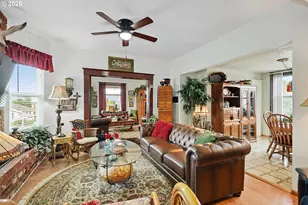 1022 E 10th St, The Dalles, OR 97058 - Photo 6