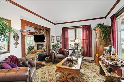 1022 E 10th St, The Dalles, OR 97058 - Photo 10