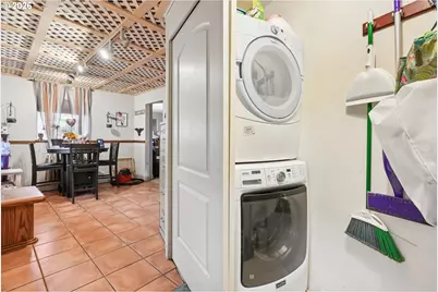 501 SE 157th Ave, Portland, OR 97233 - Photo 16