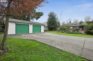 501 SE 157th Ave, Portland, OR 97233 - Photo 18