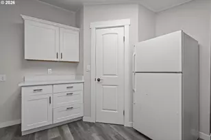 1074 Rodan Ave, Salem, OR 97306 - Photo 14