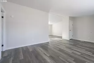 1074 Rodan Ave, Salem, OR 97306 - Photo 8
