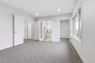 10445 SW Highland Dr, Tigard, OR 97224 - Photo 30