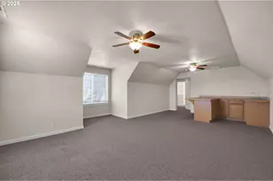 3435 Meadow View Dr, Eugene, OR 97408 - Photo 38