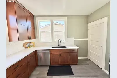 1596 NE Chemeketa St, Salem, OR 97301 - Photo 22