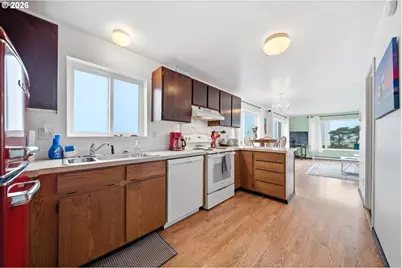 101 S Miller St, Rockaway Beach, OR 97136 - Photo 20