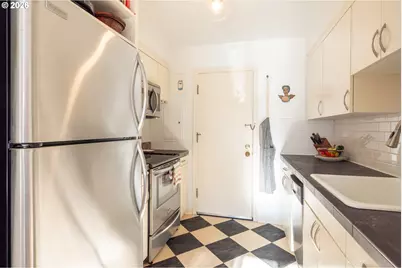 2123 NE Clackamas St #5, Portland, OR 97232 - Photo 14