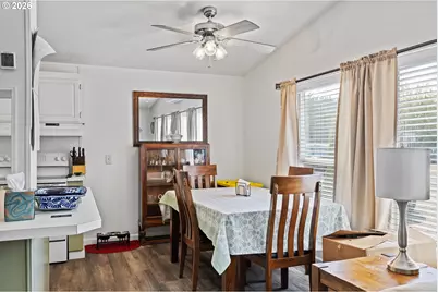 91609 Plummer Dr, Coos Bay, OR 97420 - Photo 8