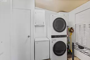 91609 Plummer Dr, Coos Bay, OR 97420 - Photo 14