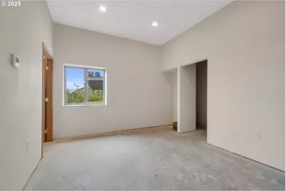 535 Kesterson Ct, Rockaway Beach, OR 97136 - Photo 14