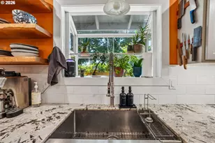 18042 SE Clay St, Portland, OR 97233 - Photo 16