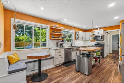 18042 SE Clay St, Portland, OR 97233 - Photo 14