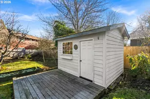 2813 Maywood Dr, Forest Grove, OR 97116 - Photo 34