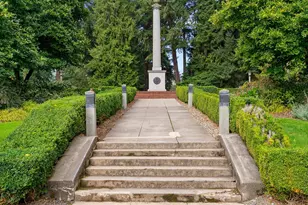 2393 SW Park Pl, Portland, OR 97205 - Photo 38