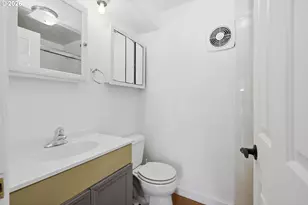 1438 Quaker St, Eugene, OR 97402 - Photo 28