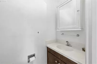 1438 Quaker St, Eugene, OR 97402 - Photo 18