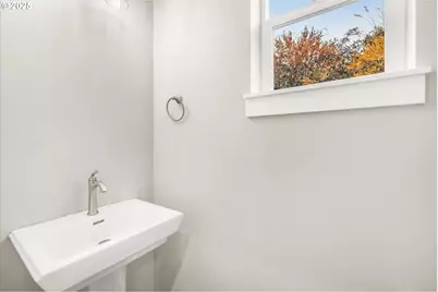 185 NW Mawrcrest Ave, Gresham, OR 97030 - Photo 20