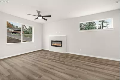 185 NW Mawrcrest Ave, Gresham, OR 97030 - Photo 10
