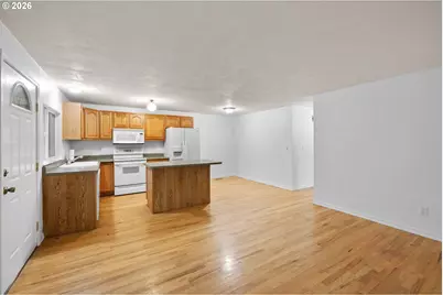 7910 SE Ogden St, Portland, OR 97206 - Photo 10