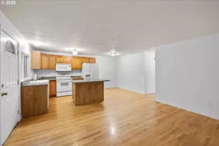 7910 SE Ogden St, Portland, OR 97206 - Photo 10