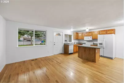 7910 SE Ogden St, Portland, OR 97206 - Photo 12