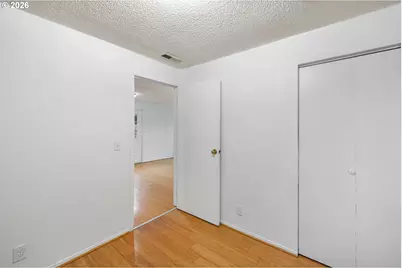 7910 SE Ogden St, Portland, OR 97206 - Photo 16