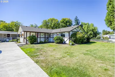 1225 W 10th Ave #28, Junction City, OR 97448 - Photo 18