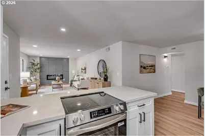 643 SE 40th Ct, Hillsboro, OR 97123 - Photo 10