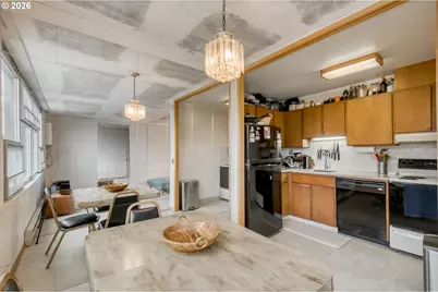 1220 NE 17th Ave #2D, Portland, OR 97232 - Photo 6