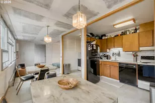 1220 NE 17th Ave, Portland, OR 97232 - Photo 6