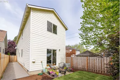 8820 N Fiske Ave, Portland, OR 97203 - Photo 22