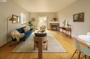 8820 N Fiske Ave, Portland, OR 97203 - Photo 4