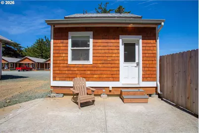 29940 Harbor Way, Gold Beach, OR 97444 - Photo 10