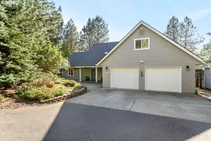 1225 Patricia Lane, White Salmon, WA 98672 - Photo 2