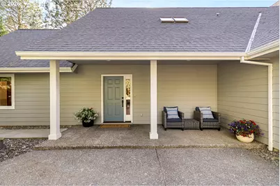 1225 Patricia Ln, White Salmon, WA 98672 - Photo 4
