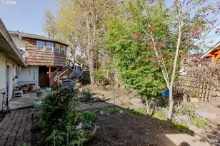 967 Rainbow Dr, Springfield, OR 97477 - Photo 36