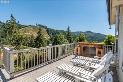 1836 Lakeview Dr, Sutherlin, OR 97479 - Photo 28