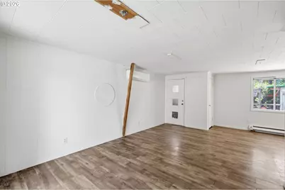 605 Kourt Dr, Eugene, OR 97404 - Photo 6
