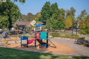 28826 SW Villebois Dr, Wilsonville, OR 97070 - Photo 26