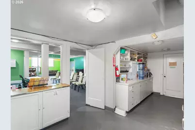 7119 SE Knight St, Portland, OR 97206 - Photo 22