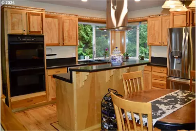 9845 SW Omara St, Tigard, OR 97223 - Photo 6
